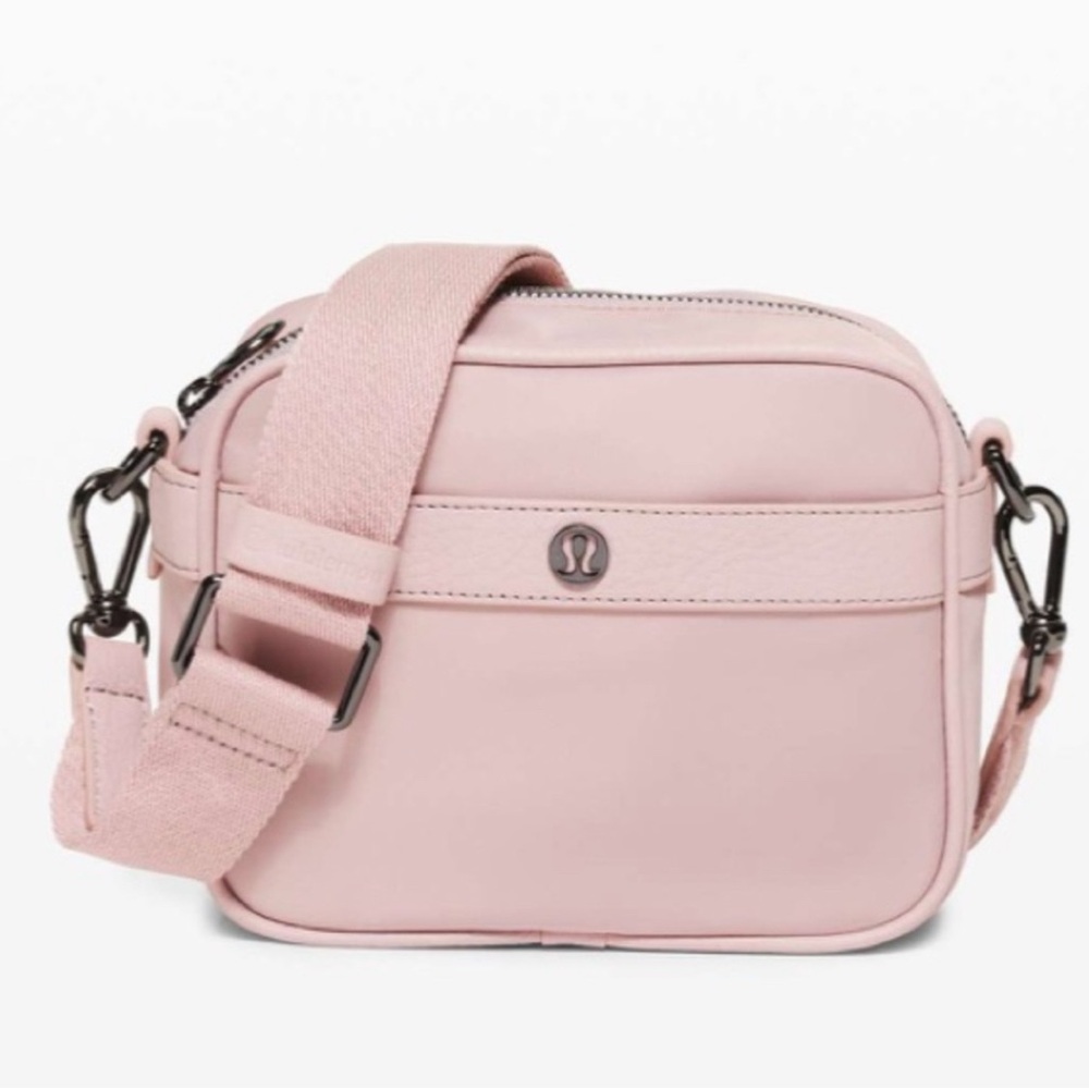 NWT Athletic Athleisure Streetwear Lululemon Now and Always Crossbody Mini/Bag - Picture 1 of 17